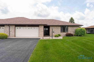 2023 Bluestone Dr, Findlay, OH 45840
