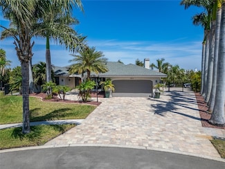 6614 Blackfin Way, Apollo Beach, FL 33572