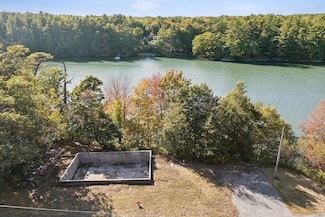 646 Gurnet Rd, Brunswick, ME 04011