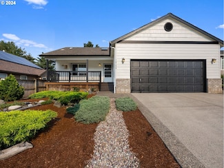 18198 Grey Ave, Sandy, OR 97055