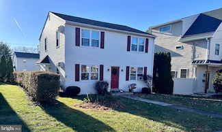 204 Harvey Ave, Doylestown, PA 18901
