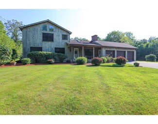 74 Mcbride Rd, Wales, MA 01081