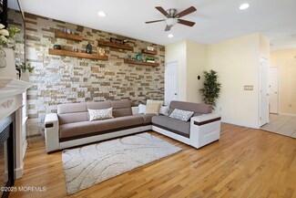 73 Tennyson Rd, East Windsor, NJ 08520