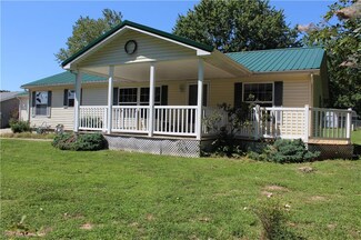 408 Cool Evening Rd, Cloverdale, IN 46120