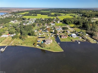 110 Barnes Ln, Knotts Island, NC 27950
