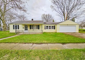 1307 Fleetwood Dr, Fremont, OH 43420