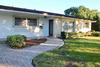 14131 Cypress Ct, Hialeah, FL 33014