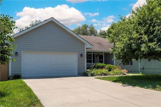 397 Redmond St, Excelsior Springs, MO 64024