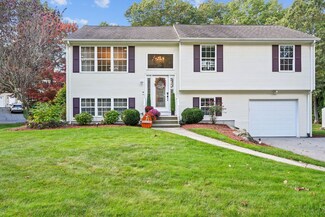3 Valley Dr, Johnston, RI 02919