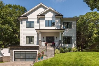 35 Wayne Rd, Newton, MA 02459