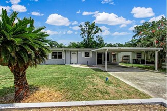 5579 Milmar Dr S, Jacksonville, FL 32207