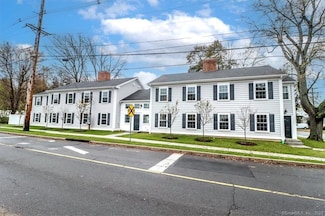 80 South St Unit 202, Bethel, CT 06801