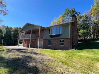 539 Westridge Dr, Elkins, WV 26241