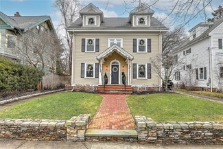 47 Grotto Ave, Providence, RI 02906