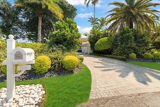 10504 SW 129th Terrace, Miami, FL 33176