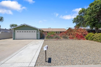 2141 S Akers St, Visalia, CA 93277