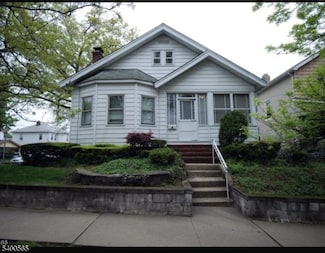 124 Overlook Ave, Belleville, NJ 07109