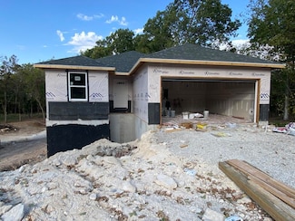 1635 N Marshall St, Marshfield, MO 65706