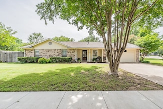 658 Windcrest Dr, Keller, TX 76248