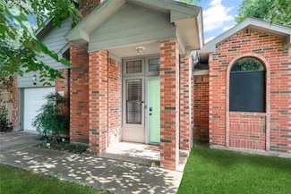 216 Cutting Horse Ln, Keller, TX 76248