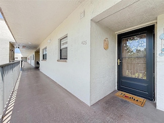 5920 80th St N Unit 406, Saint Petersburg, FL 33709