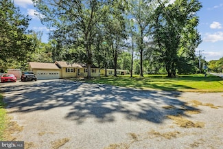 14704 Livingston Rd, Accokeek, MD 20607