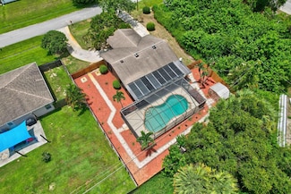 691 NW Sharpe St, Port Saint Lucie, FL 34983