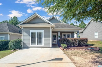 516 Kincaid Cove Ln, Odenville, AL 35120