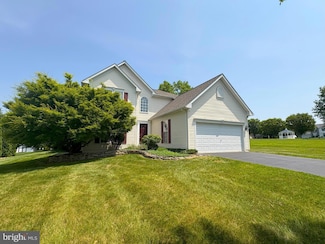 231 Flagstone Cir, Coatesville, PA 19320
