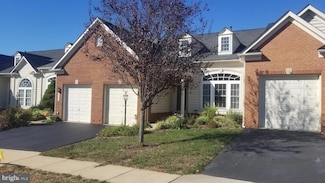 7357 Cluster House Way, Gainesville, VA 20155