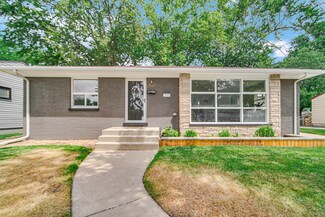2845 Parkway Dr, Highland, IN 46322