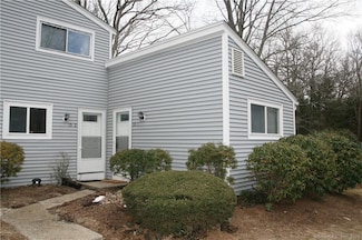 15 Kent Ct Unit 1, Ashford, CT 06278