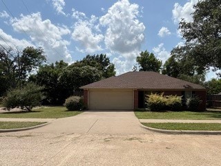 1001 Boardwalk St, Midlothian, TX 76065
