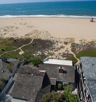 2008 E Oceanfront, Newport Beach, CA 92661
