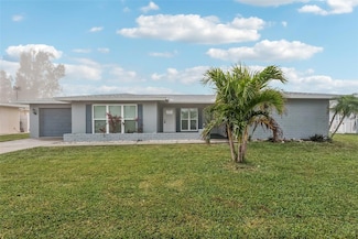 17 Golfview Rd, Rotonda West, FL 33947