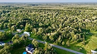 66 Oconnor Rd, Oswego, NY 13126