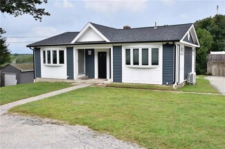 13 Darton St, Coventry, RI 02816