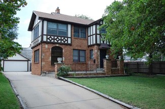 111 S Dellrose St, Wichita, KS 67218