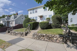 18-20 Melbourne Ave, Newton, MA 02460