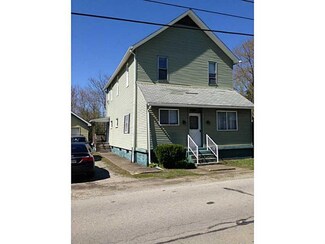 321 Mount Pleasant Rd, Scottdale, PA 15683