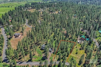 3955 Valley View Dr, New Meadows, ID 83654