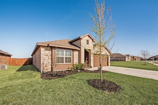 9412 Firedog Dr, Fort Worth, TX 76131