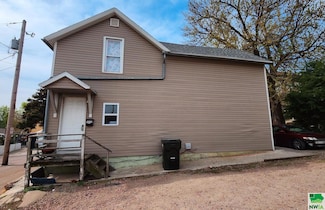 1012 Virginia St, Sioux City, IA 51105