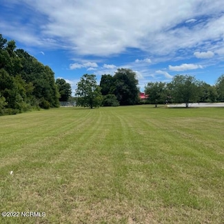 210 Earnhardt Dr, Edenton, NC 27932