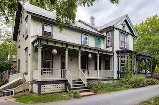 115-117 N Union St, Burlington, VT 05401