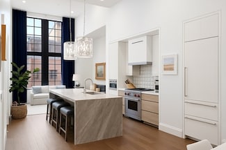 45 Temple St Unit 410, Boston, MA 02114