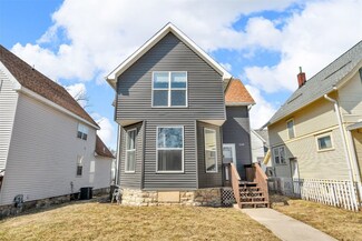 1648 A Ave NE, Cedar Rapids, IA 52402