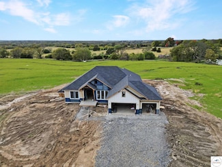 22663 Cherry Tree Ln, Sedalia, MO 65301