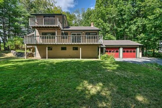 10 Worthing Rd, Manchester, ME 04351