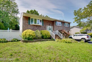 549 Duchess Ct, Toms River, NJ 08753